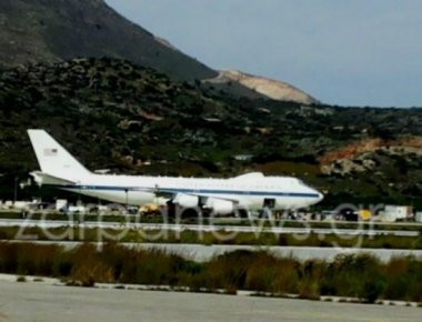 Τι κάνει το «προεδρικό» αεροσκάφος των ΗΠΑ στη Σούδα και συγκεκριμένα στην 115 ΠΜ; (φωτό)